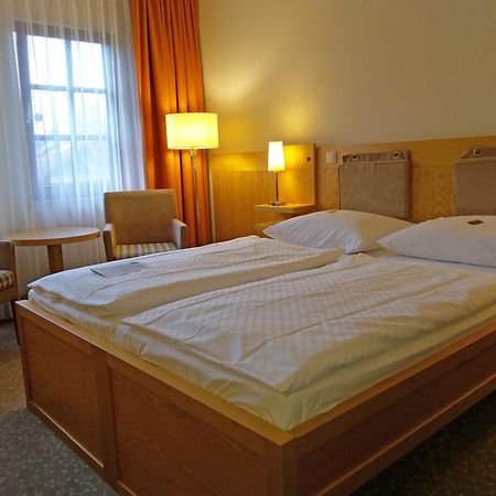 Ringhotel Warnemuender Hof Росток Екстер'єр фото