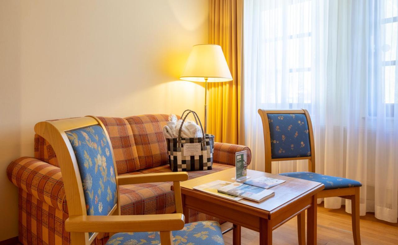 Ringhotel Warnemuender Hof Росток Екстер'єр фото