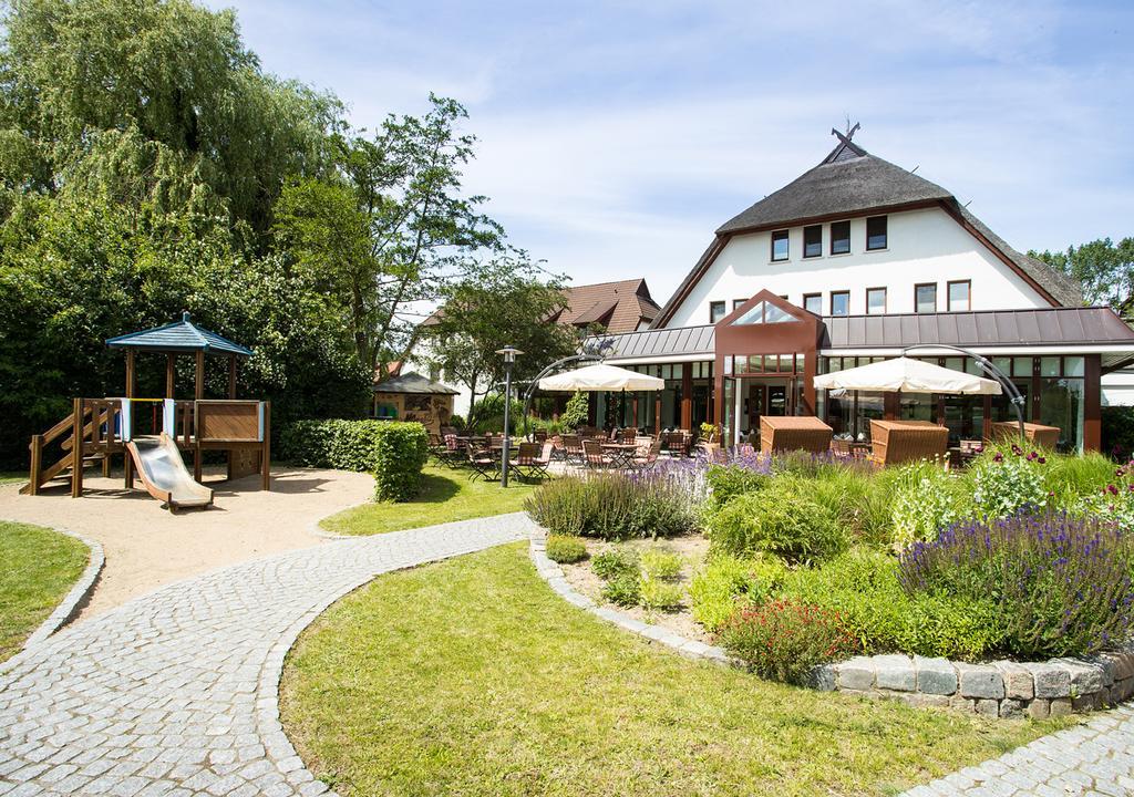 Ringhotel Warnemuender Hof Росток Екстер'єр фото