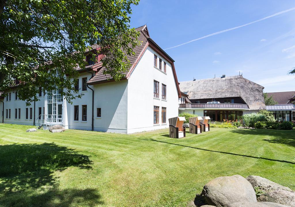 Ringhotel Warnemuender Hof Росток Екстер'єр фото