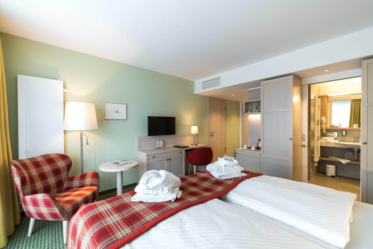 Ringhotel Warnemuender Hof Росток Екстер'єр фото