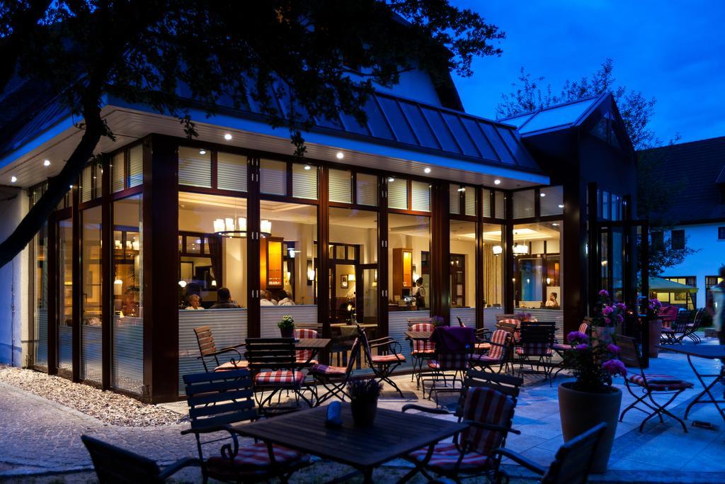 Ringhotel Warnemuender Hof Росток Екстер'єр фото
